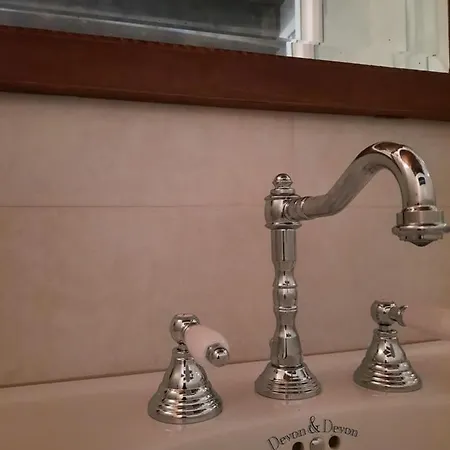 Montresora, Con Piscina Privata Tra Il Di Garda E Verona וילה סונה