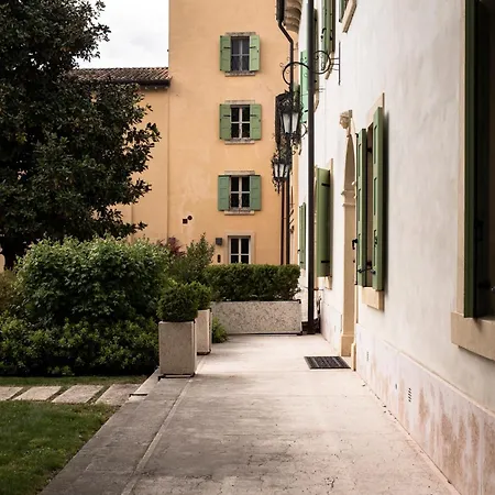 Montresora, Con Piscina Privata Tra Il Di Garda E Verona וילה סונה